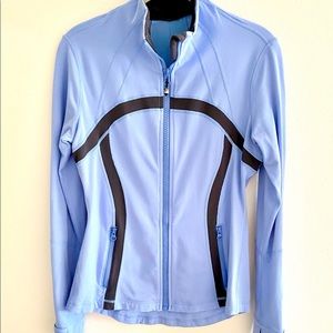 Lululemon Define jacket women  size: 8 color: lavender with black